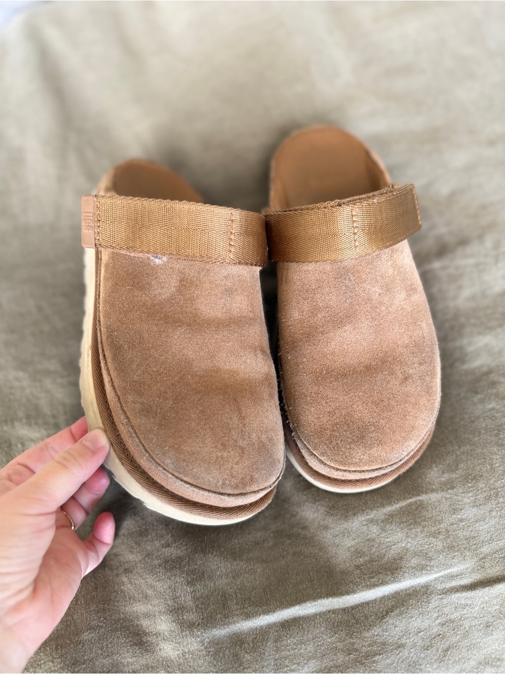 UGG Goldenstar Suede Platform Clogs Brown Tan - Picture 7 of 10